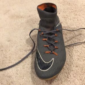 Nike shin Celate Orange and grey